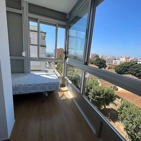Apartamento Ginebra Torre Del Mar Luaran gambar
